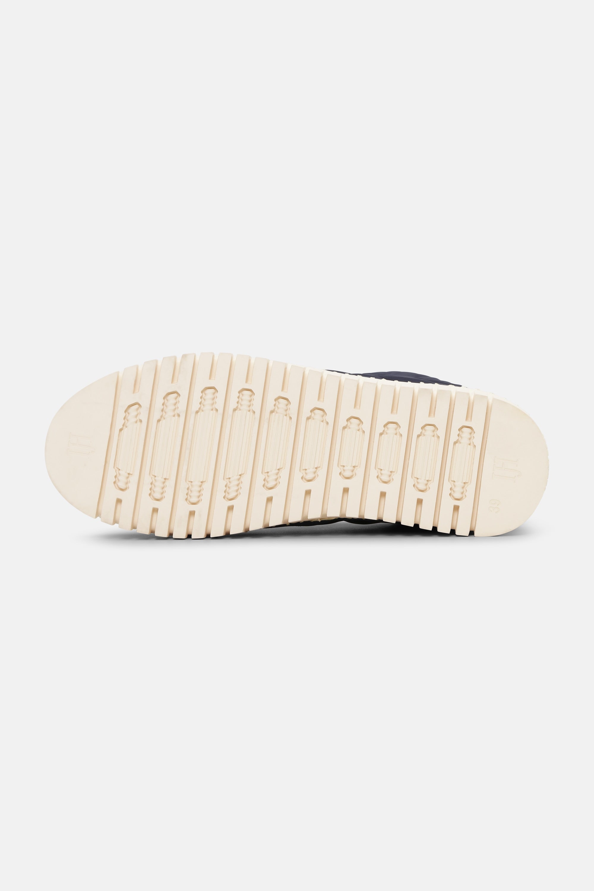 Tulip Low Padded Boot - Dark Indigo Pearled Ivory